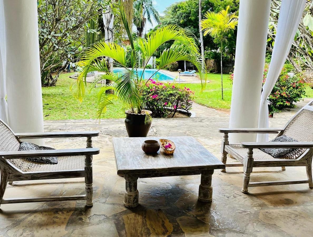 White Nyumba Malindi Apartman Kültér fotó