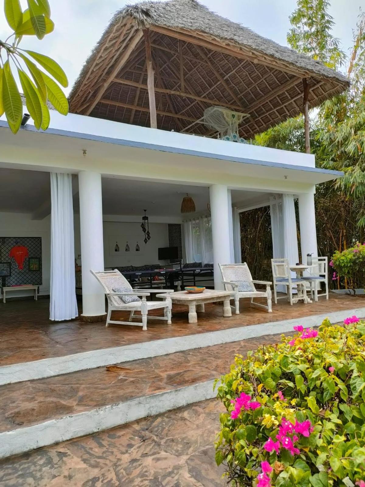 White Nyumba Malindi Apartman Kültér fotó