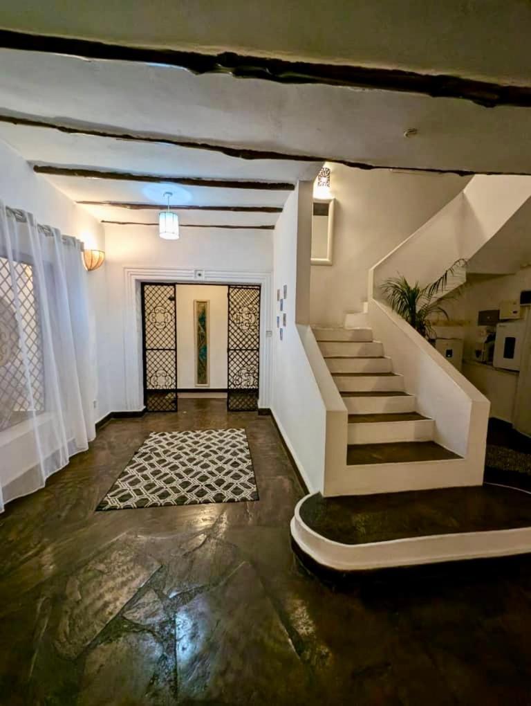 White Nyumba Malindi Apartman Kültér fotó