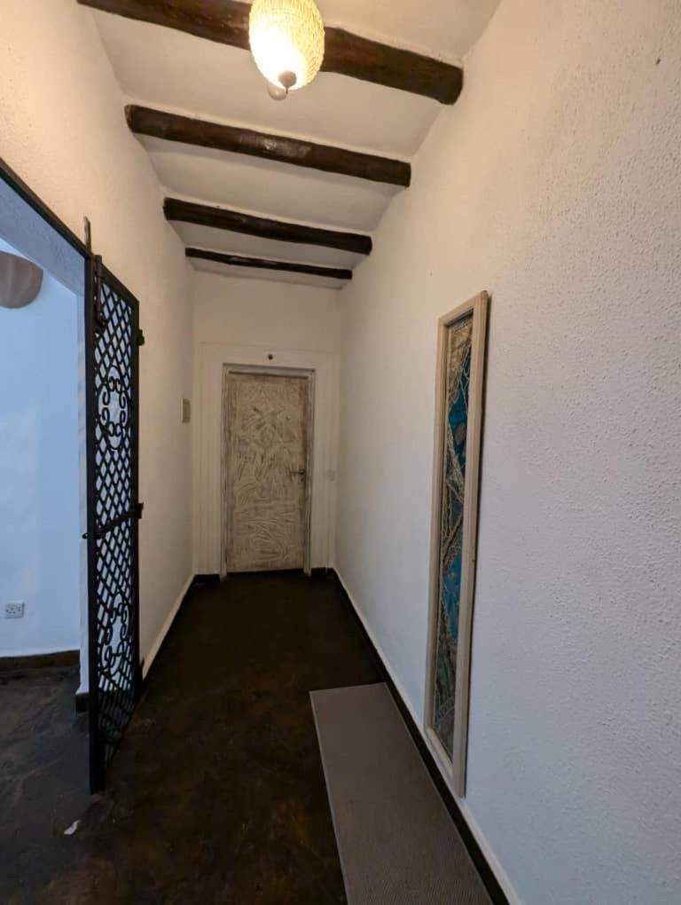 White Nyumba Malindi Apartman Kültér fotó